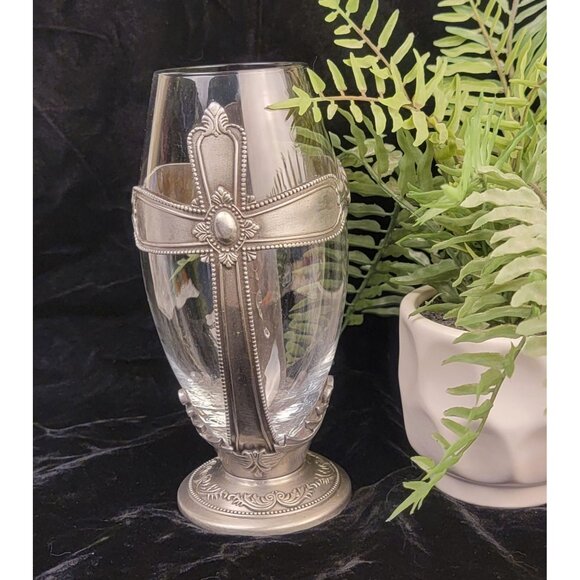 Vintage FTD Pewter and Glass Cross Urn Chalice Decorative Vase - Picture 11 of 16